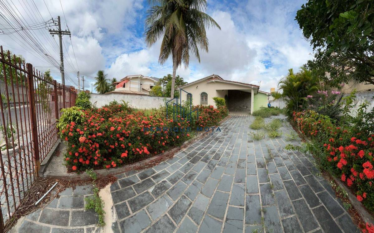 Casa à venda com 6 quartos, 251,67m² - Parque Verde,Alagoinhas