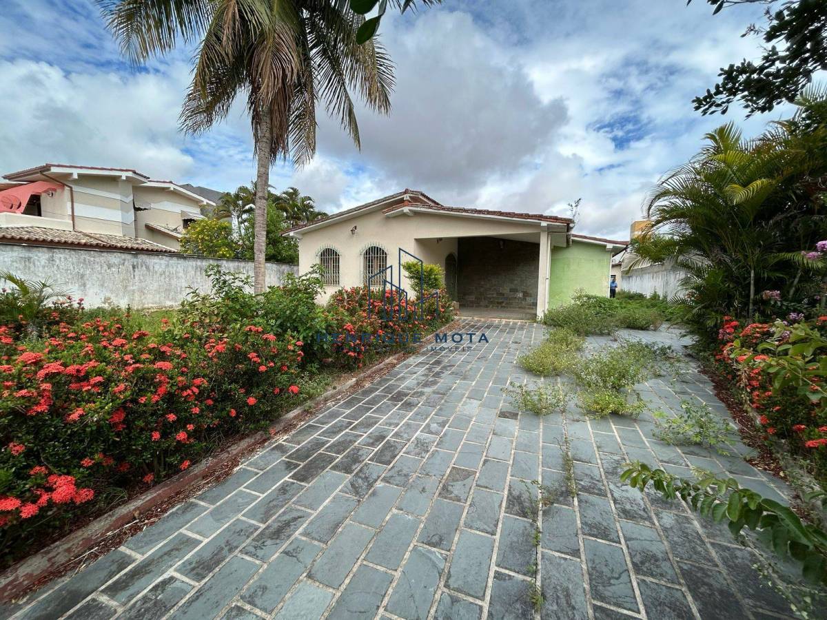 Casa à venda com 6 quartos, 251,67m² - Parque Verde,Alagoinhas