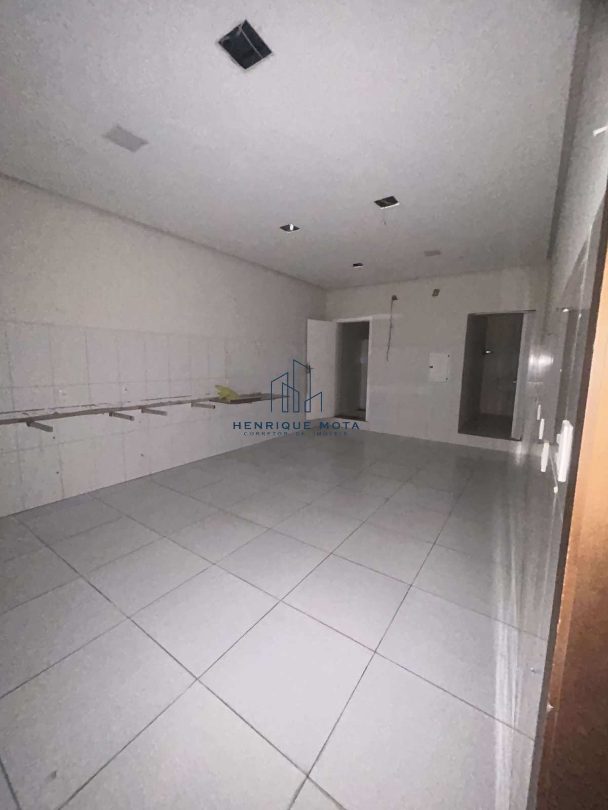  - Ponto Comercial em Alagoinhas, CENTRO, 178,856m²